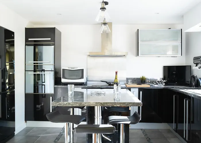 Maison Rayons De Soleil * 巴涅尔德比戈尔